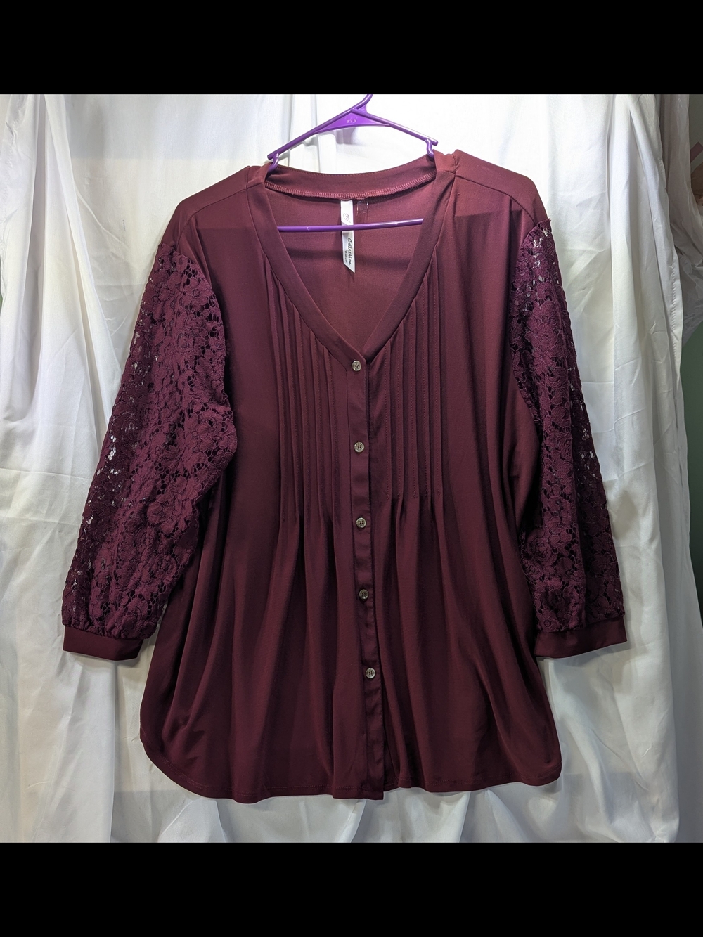 NY Collection Women’s Lace-Sleeve Button Front Pleated Top in Burgundy Size 2XL